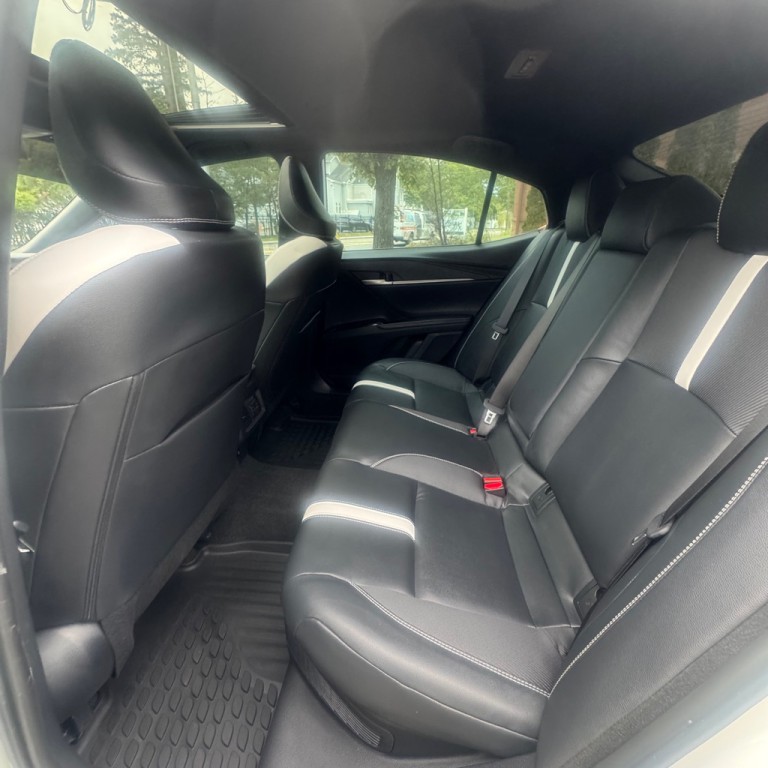 2025 Toyota Camry Image 11