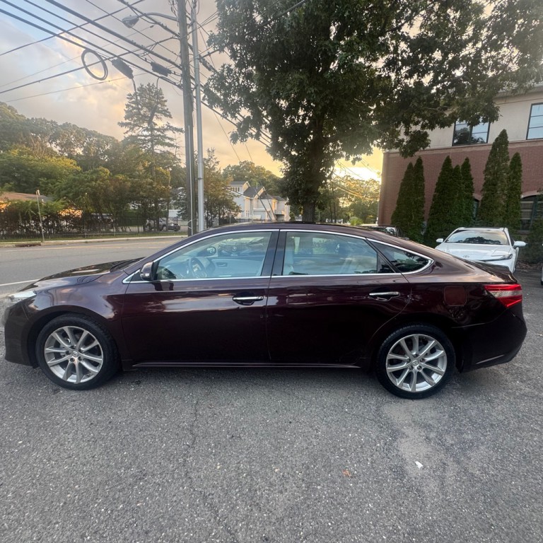 2014 Toyota Avalon Image 3