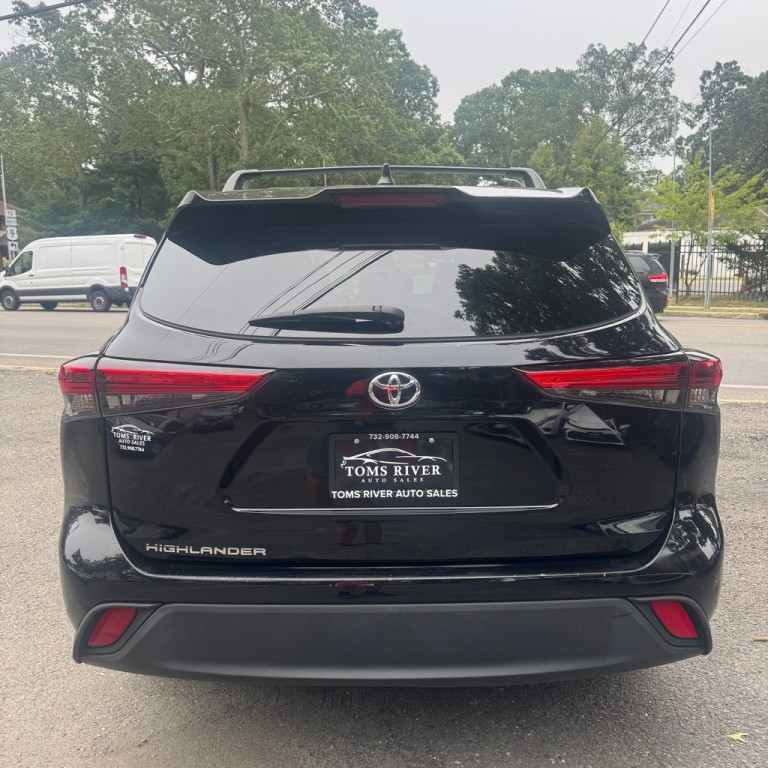 2022 Toyota Highlander Image 5
