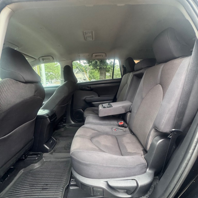 2022 Toyota Highlander Image 13