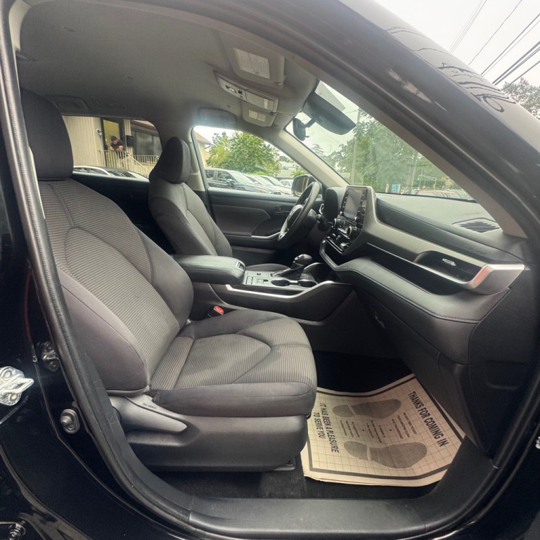 2022 Toyota Highlander Image 19