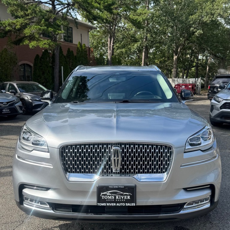2020 Lincoln Aviator Image 1