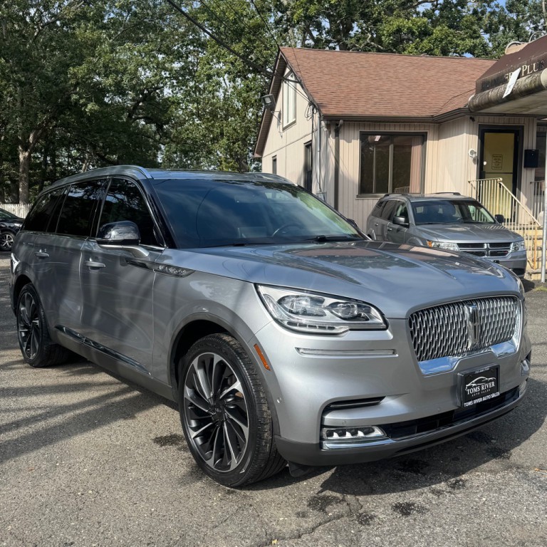 2020 Lincoln Aviator Image 8