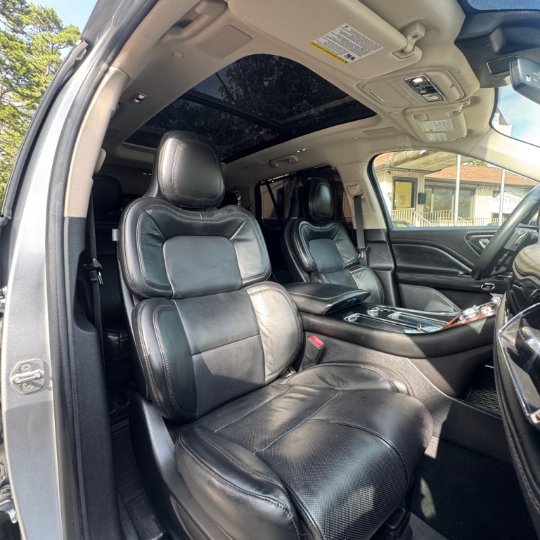 2020 Lincoln Aviator Image 19