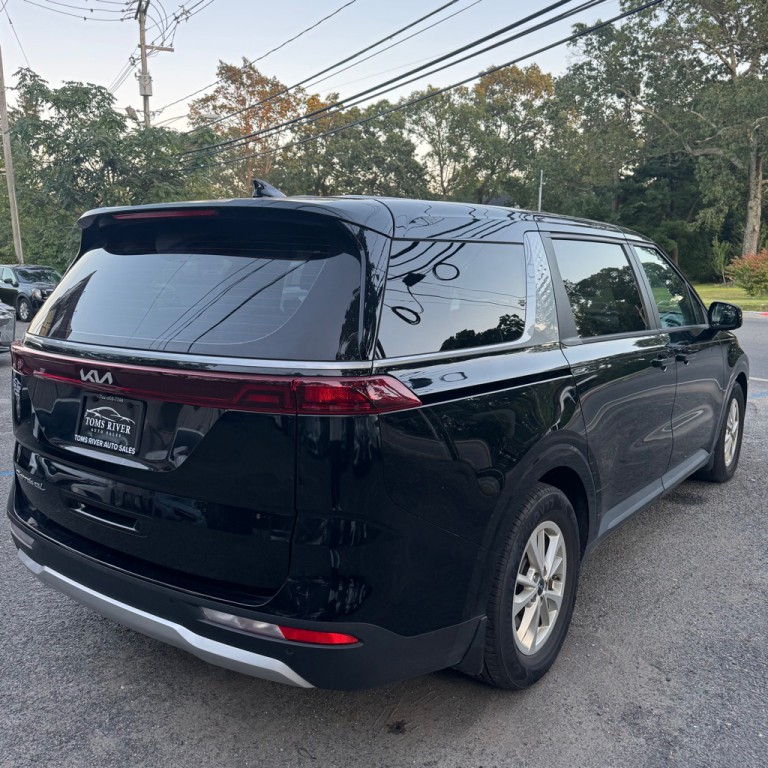 2022 Kia Carnival Image 6