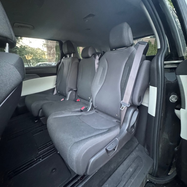 2022 Kia Carnival Image 12
