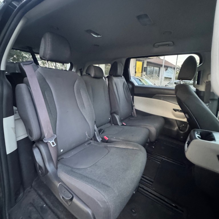 2022 Kia Carnival Image 15