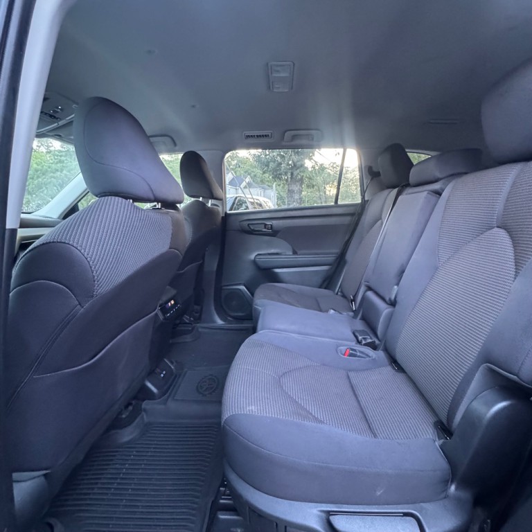 2022 Toyota Highlander Image 13