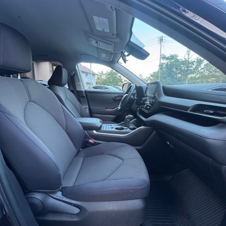 2022 Toyota Highlander Image 18