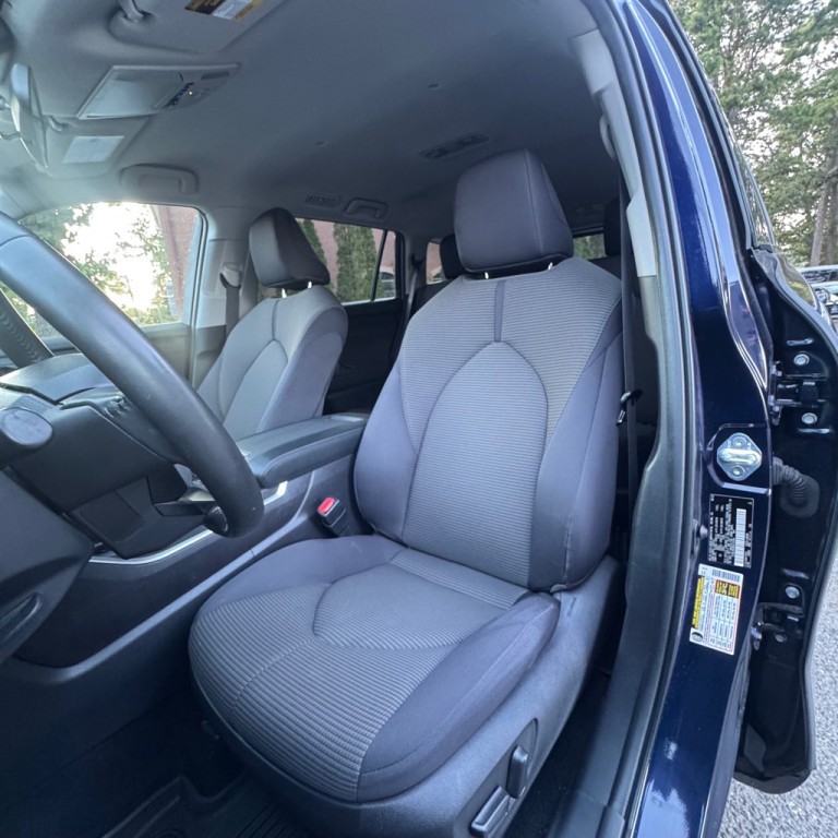 2022 Toyota Highlander Image 19