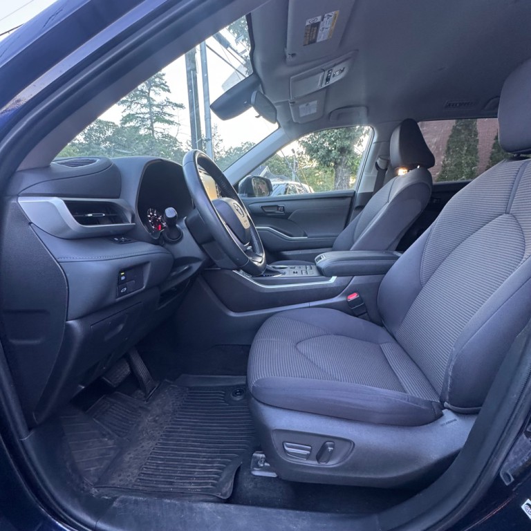 2022 Toyota Highlander Image 20