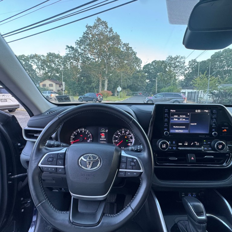 2022 Toyota Highlander Image 21