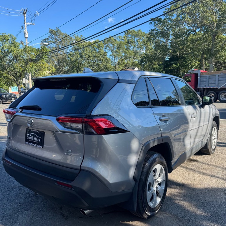 2022 Toyota Rav4 Image 6