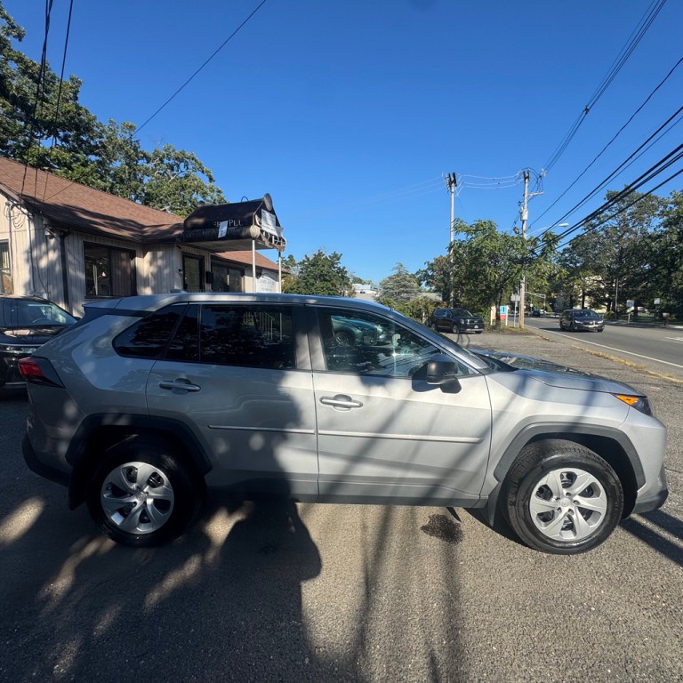2022 Toyota Rav4 Image 7