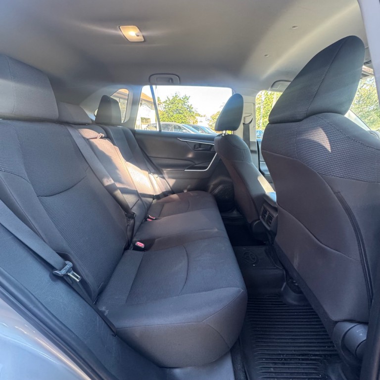 2022 Toyota Rav4 Image 13
