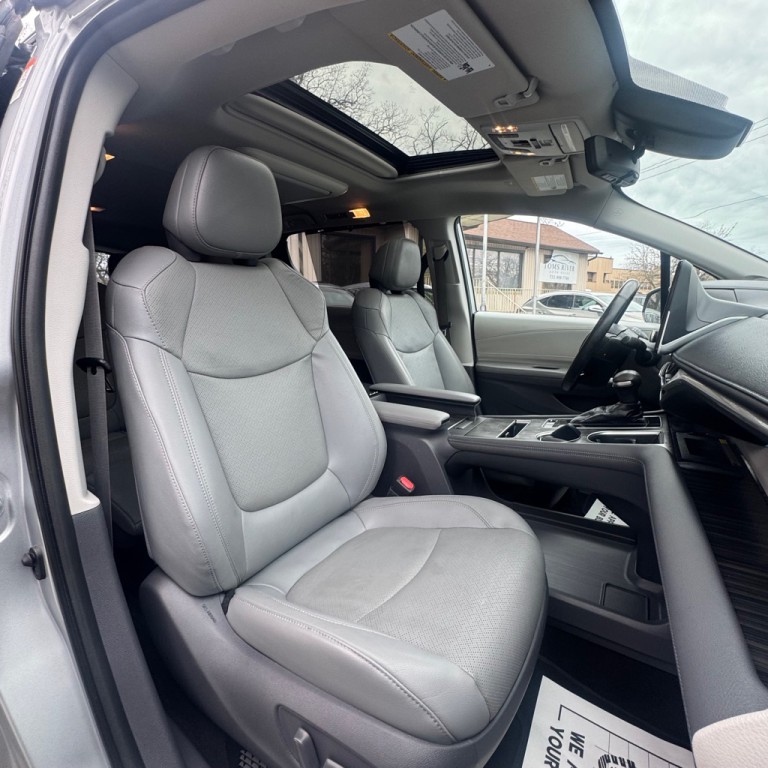 2021 Toyota Sienna Image 19