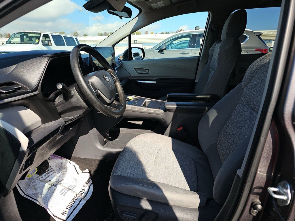 2021 Toyota Sienna Image 5