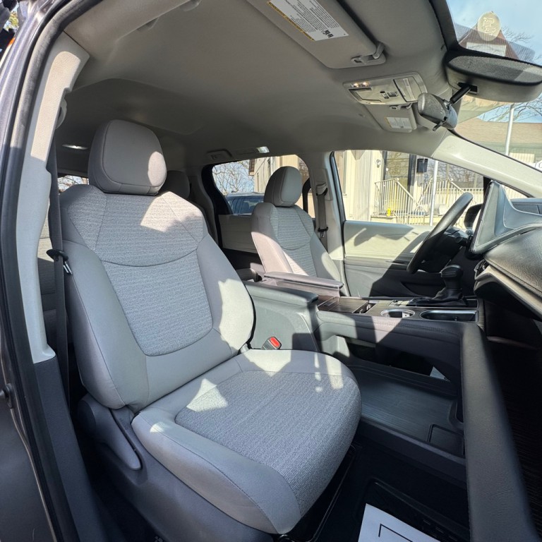 2021 Toyota Sienna Image 18