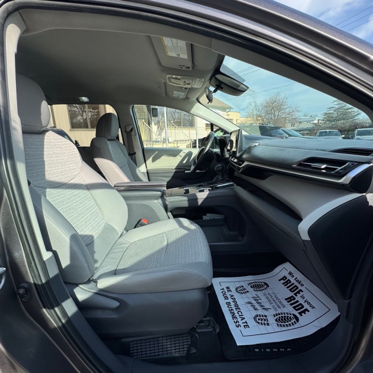2021 Toyota Sienna Image 19