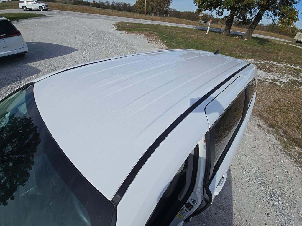 2024 Toyota Sienna Image 10