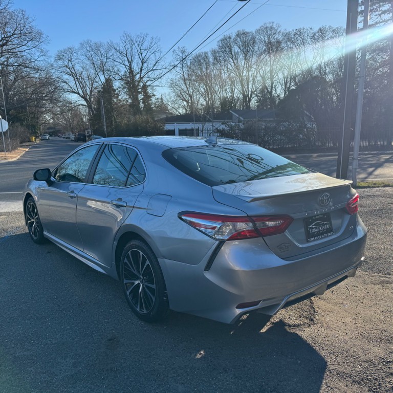2020 Toyota Camry Image 3