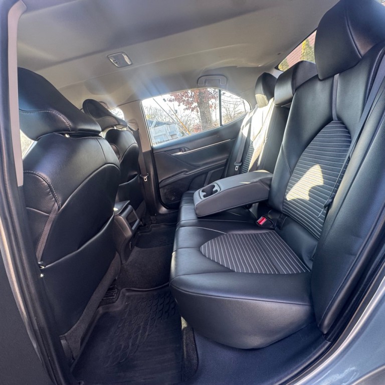 2022 Toyota Camry Image 11