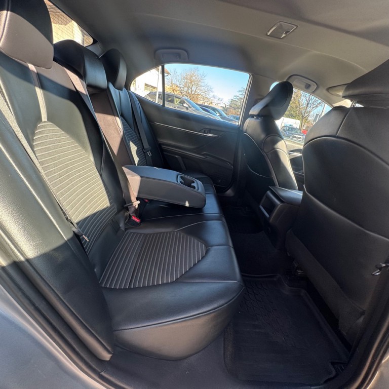 2022 Toyota Camry Image 13
