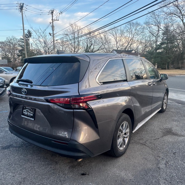 2022 Toyota Sienna Image 5