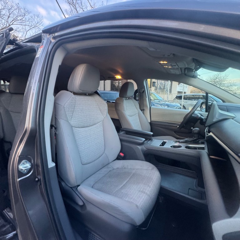 2022 Toyota Sienna Image 18