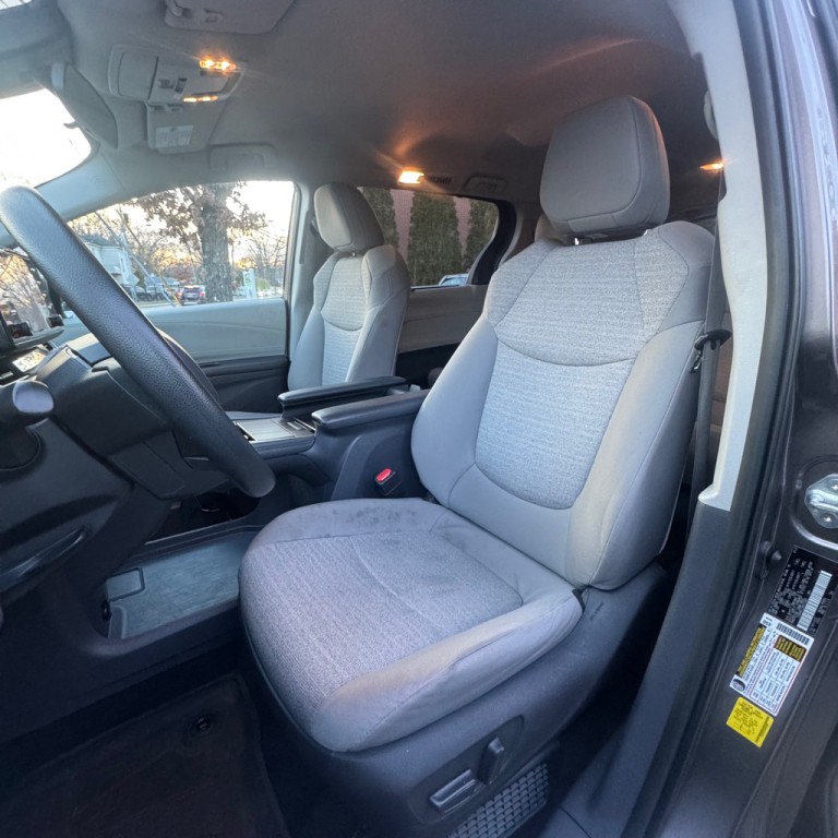 2022 Toyota Sienna Image 20