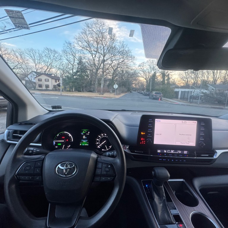 2022 Toyota Sienna Image 22