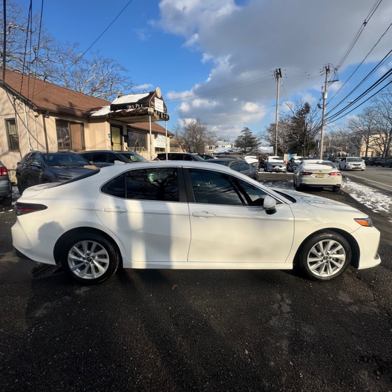 2023 Toyota Camry Image 6