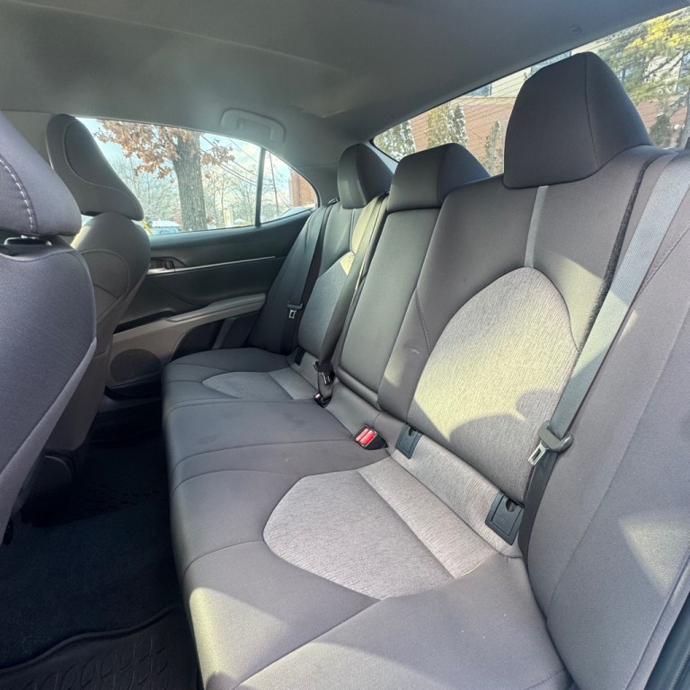 2023 Toyota Camry Image 10