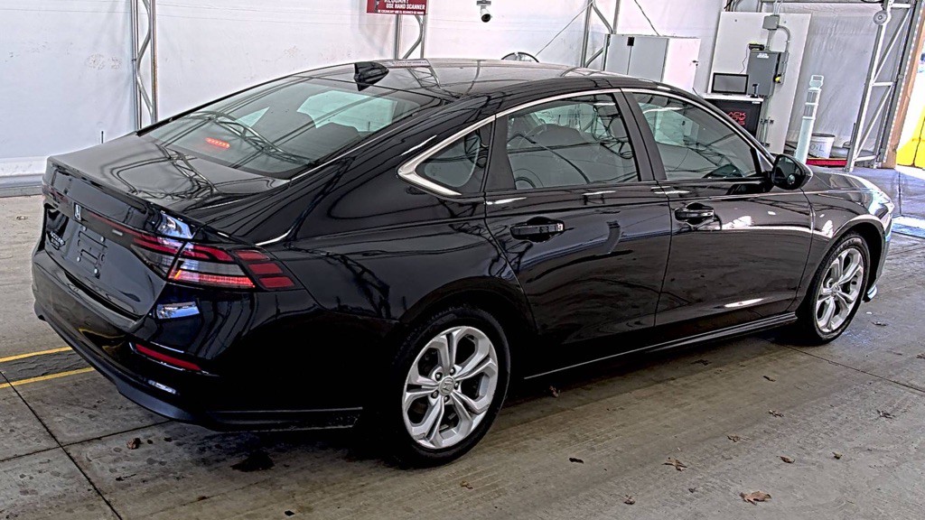 2025 Honda Accord Image 4