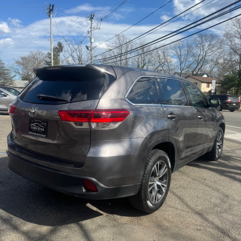 2019 Toyota Highlander Image 5