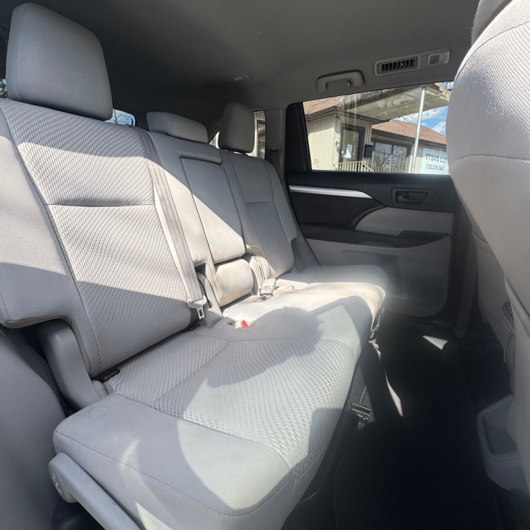2019 Toyota Highlander Image 14