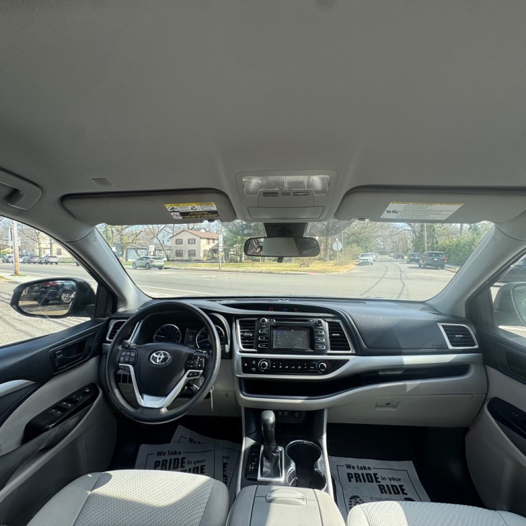 2019 Toyota Highlander Image 16