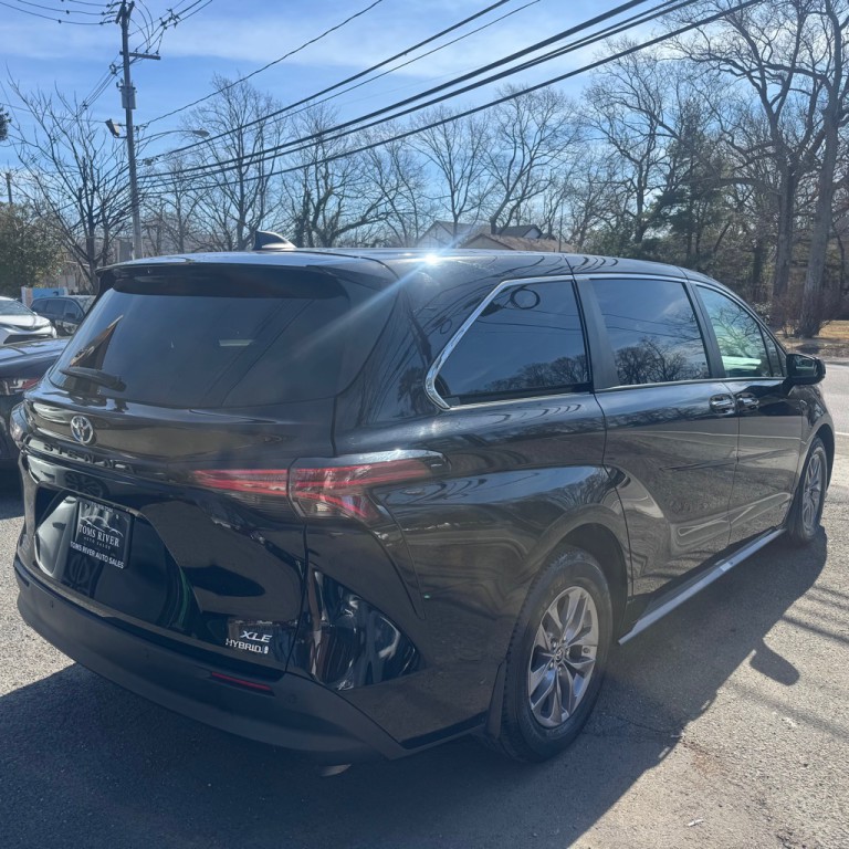 2021 Toyota Sienna Image 5