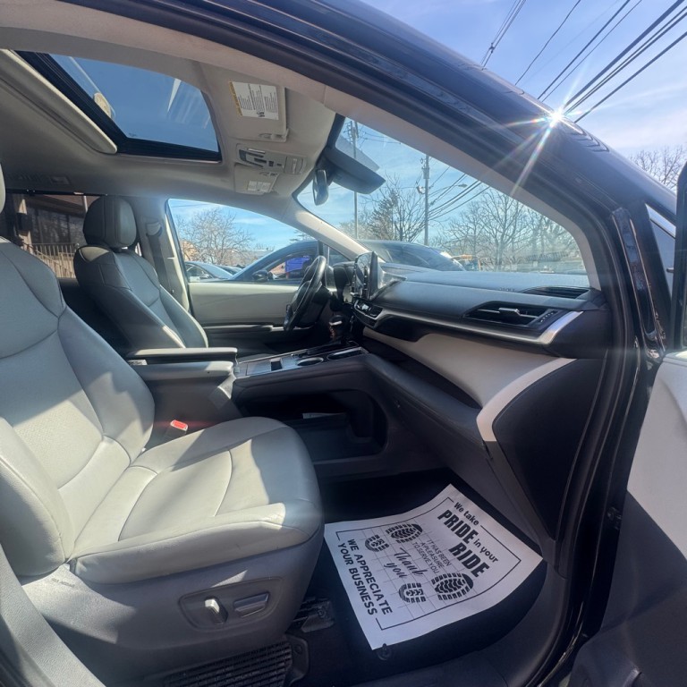 2021 Toyota Sienna Image 19