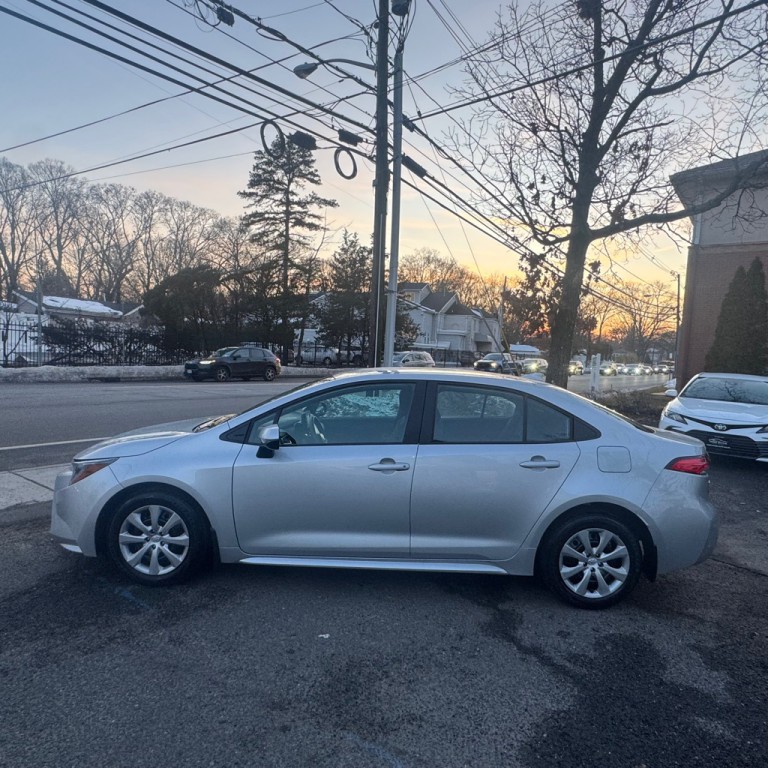 2025 Toyota Corolla Image 2