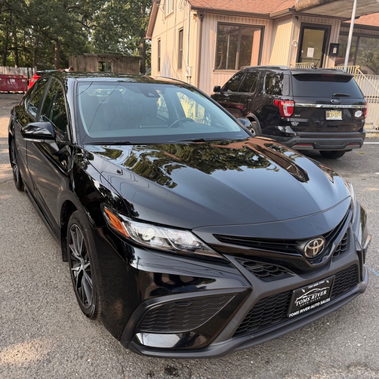 2024 Toyota Camry Image 7