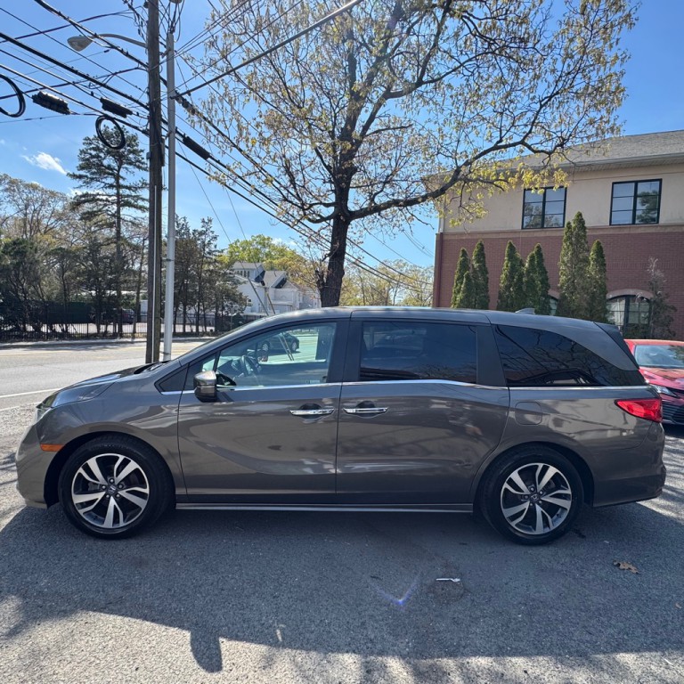 2023 Honda Odyssey Image 2