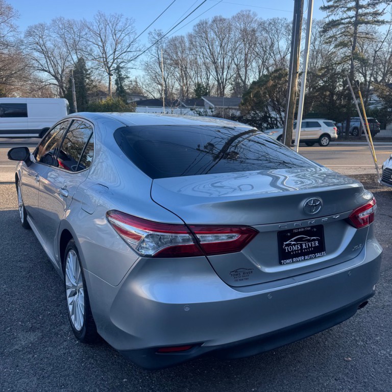 2018 Toyota Camry Image 3