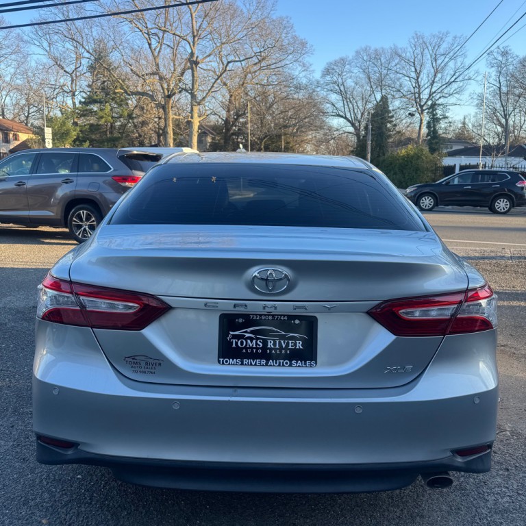 2018 Toyota Camry Image 4