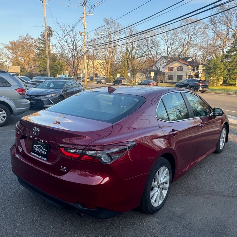 2022 Toyota Camry Image 5
