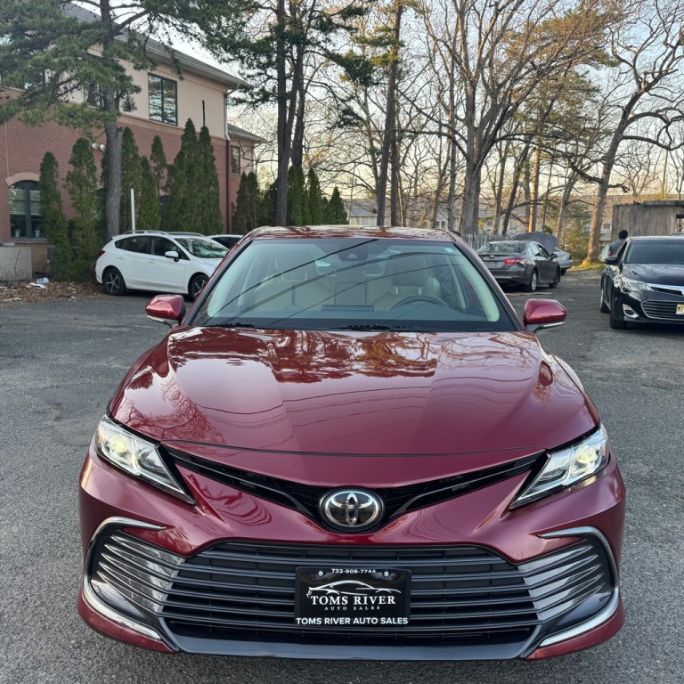 2022 Toyota Camry Image 8