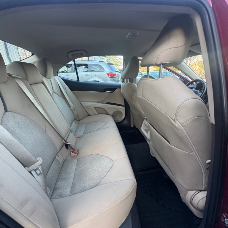 2022 Toyota Camry Image 13