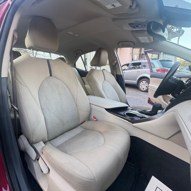 2022 Toyota Camry Image 15