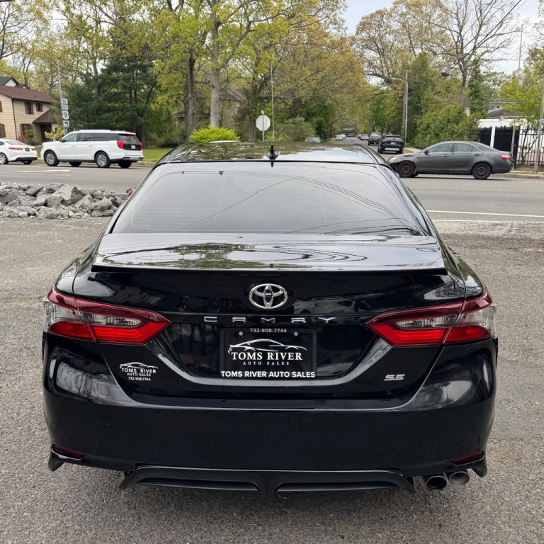 2023 Toyota Camry Image 4
