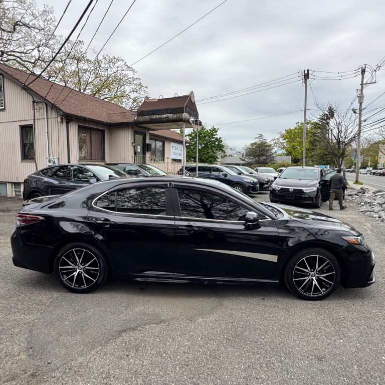 2023 Toyota Camry Image 6